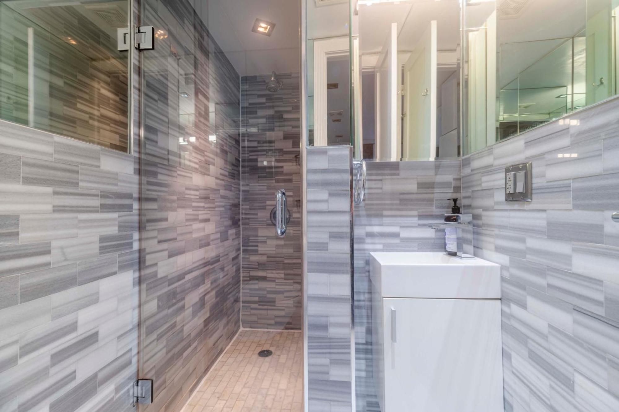 Apartment Stylish2 2br In Manhattan *