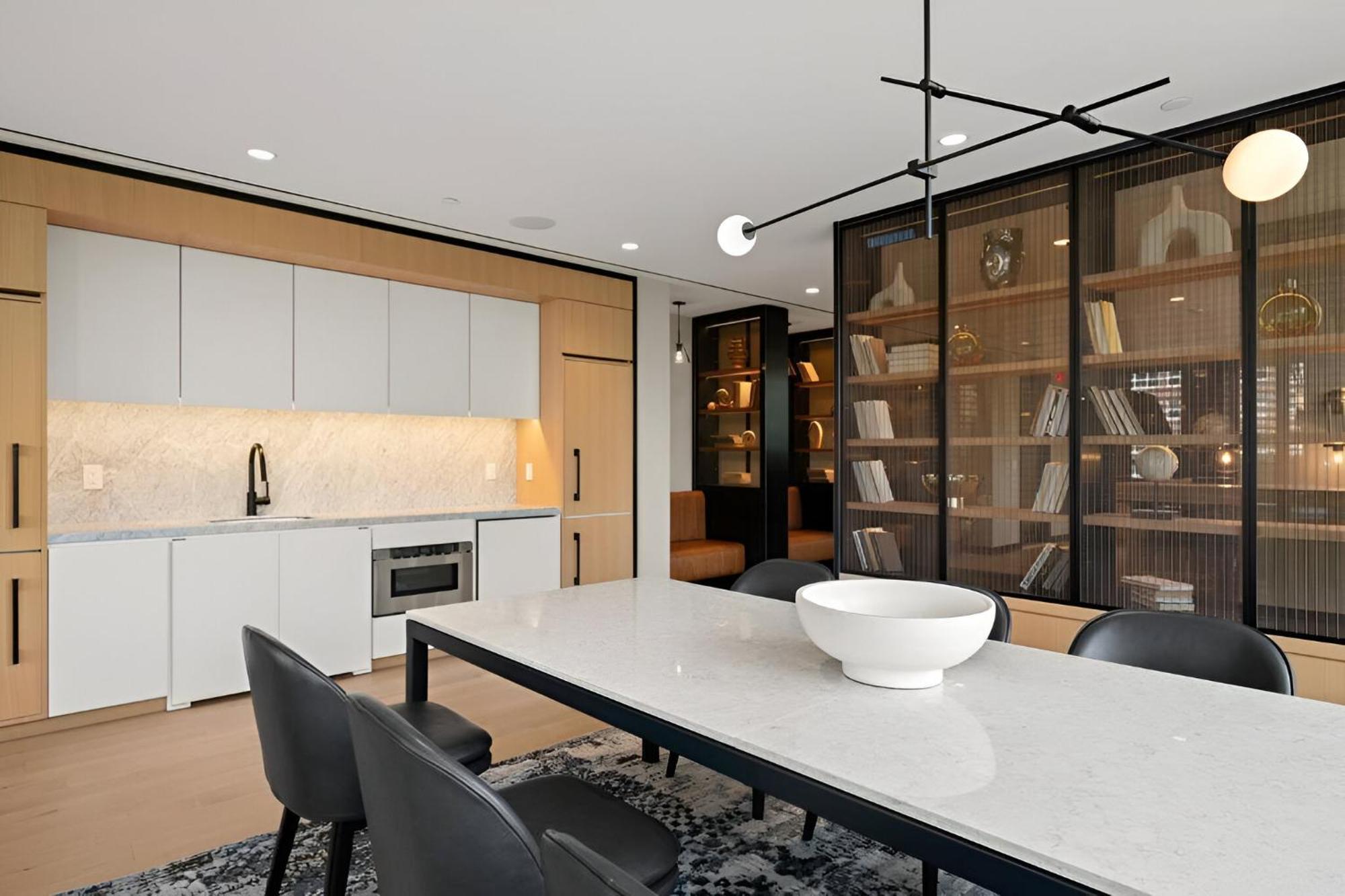 Luxury Meets Comfort Upscale In Brooklyn