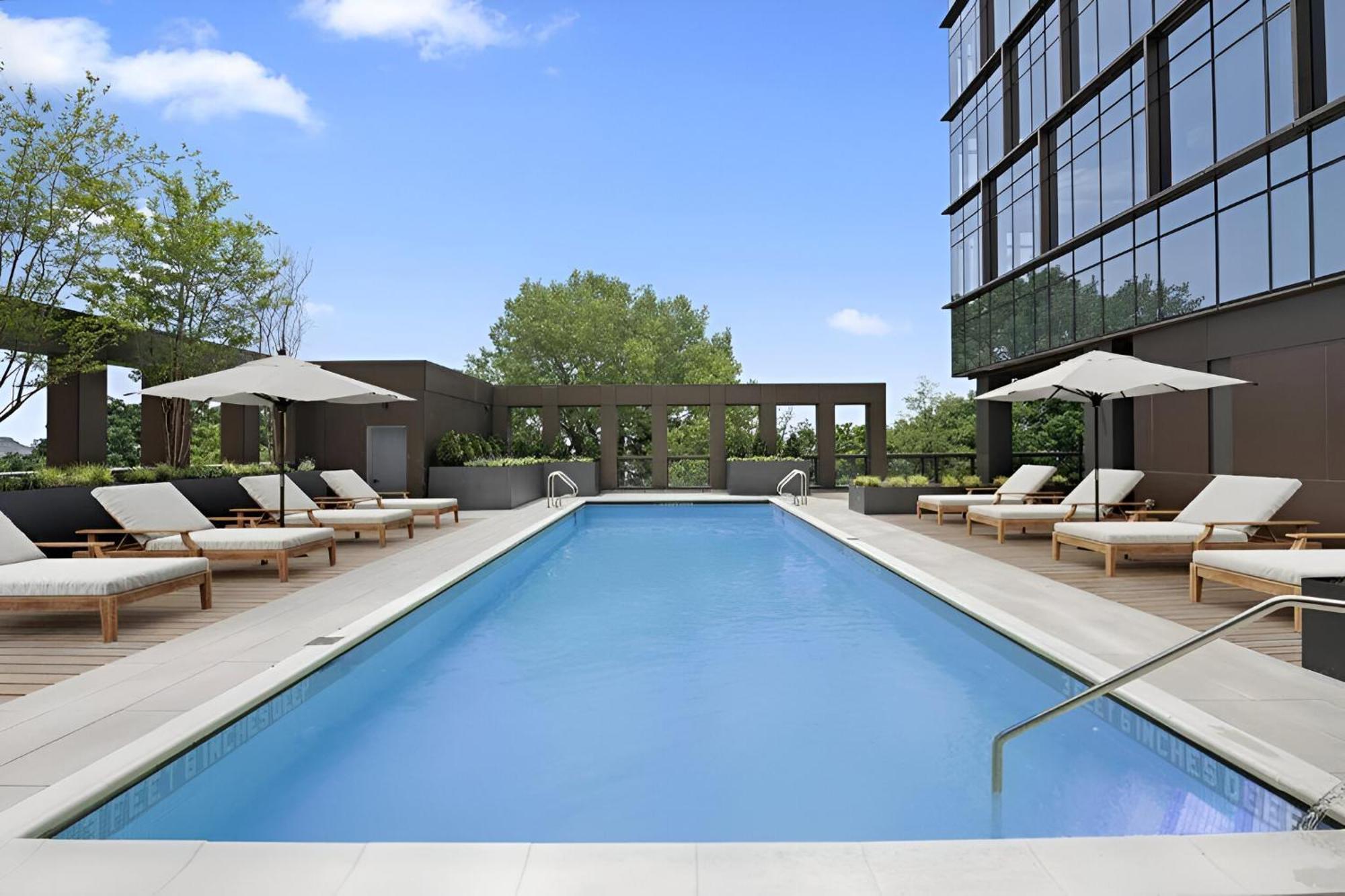 Apartment Luxury Meets Comfort Upscale In Brooklyn *