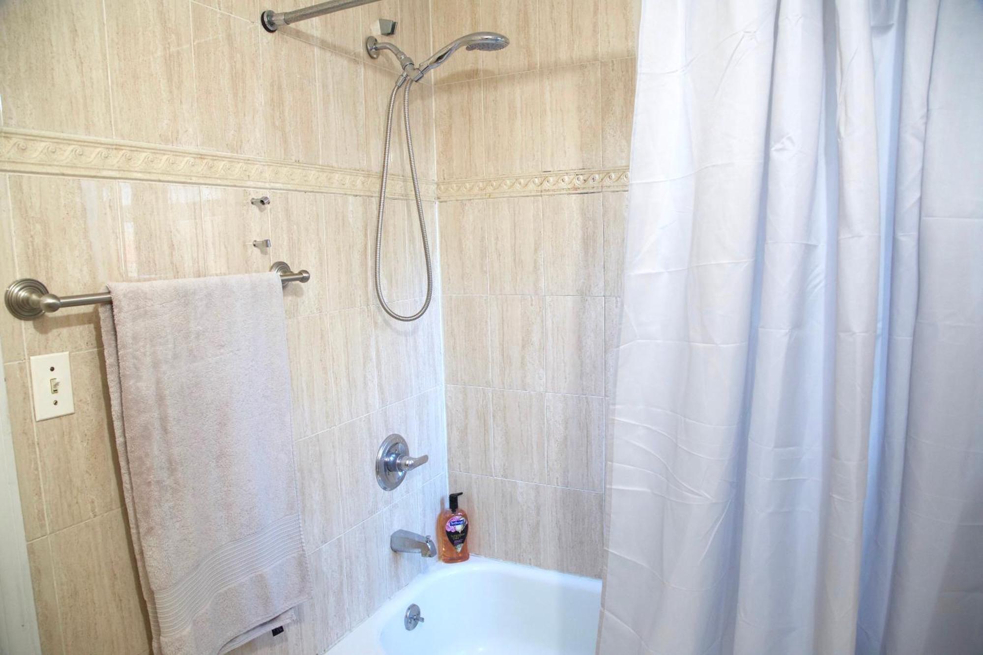 Homestay Brightonbeach2-comfy Room-close Ocean