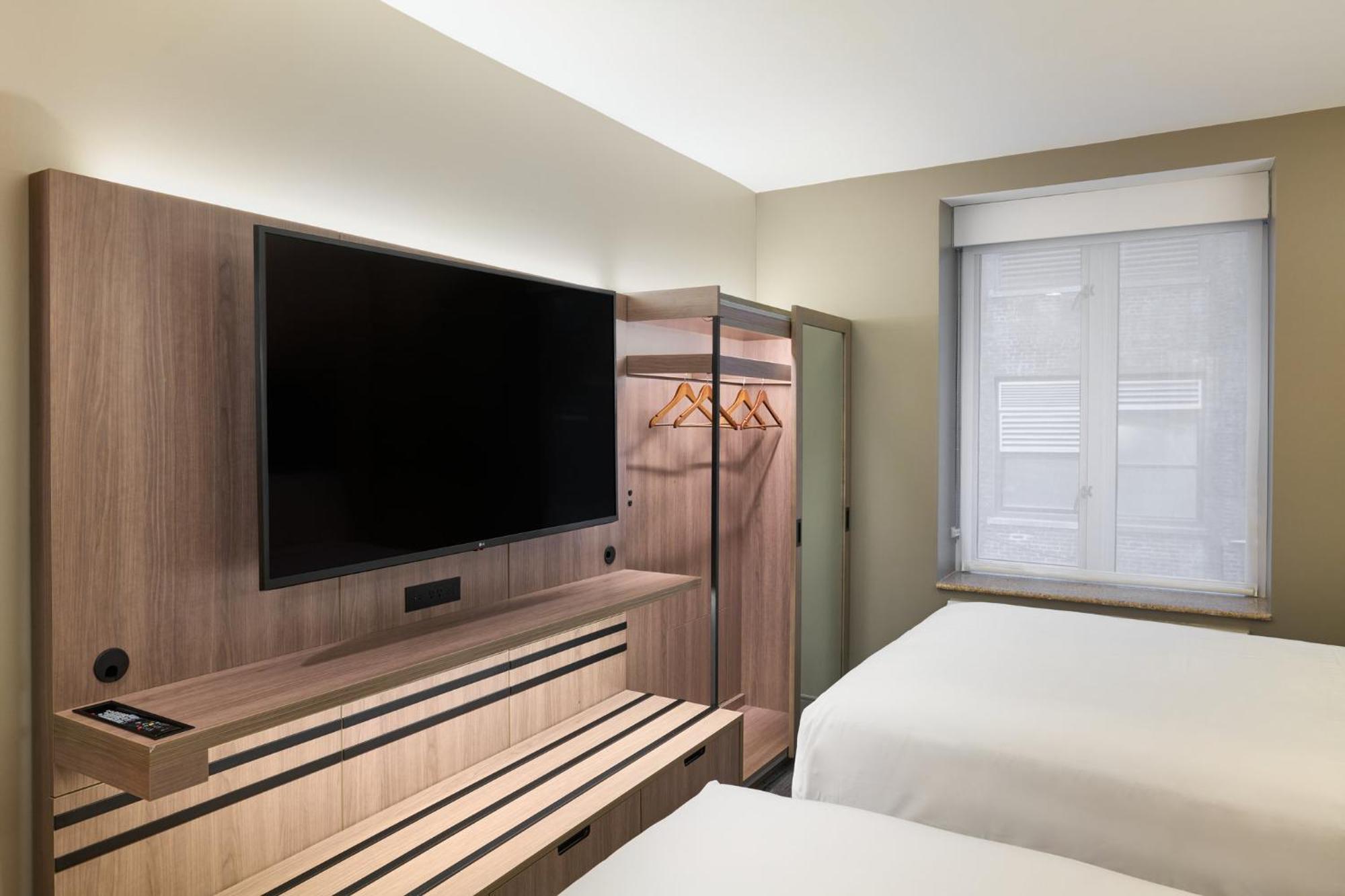 Hotel Express Chelsea By Ihg