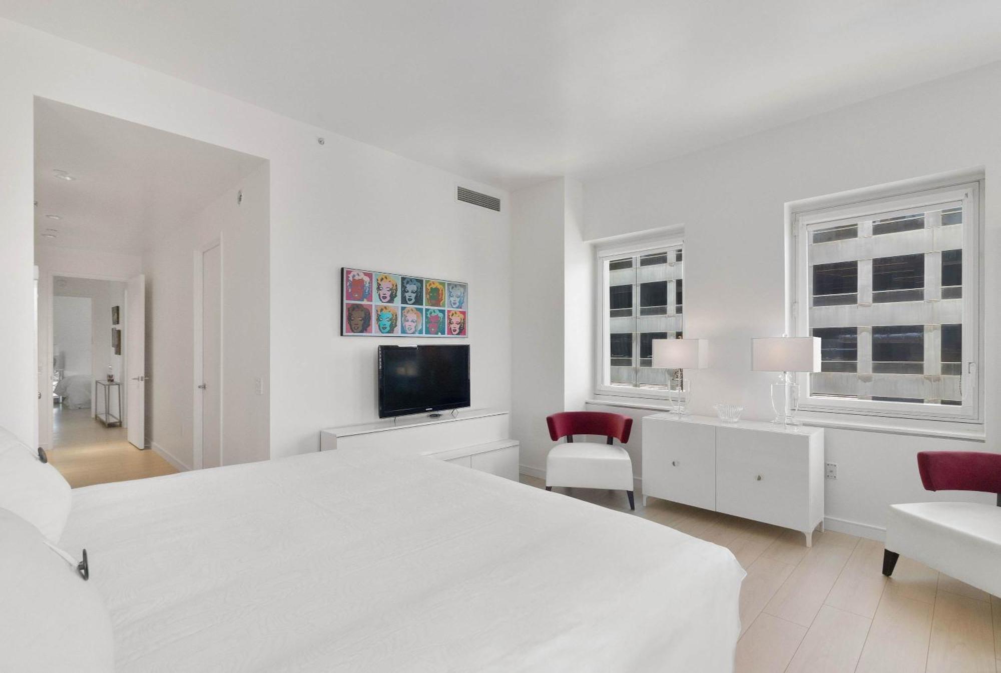 Apartment Heart Of Midtown West, Parking, Gym, Wd, Ac, Security *