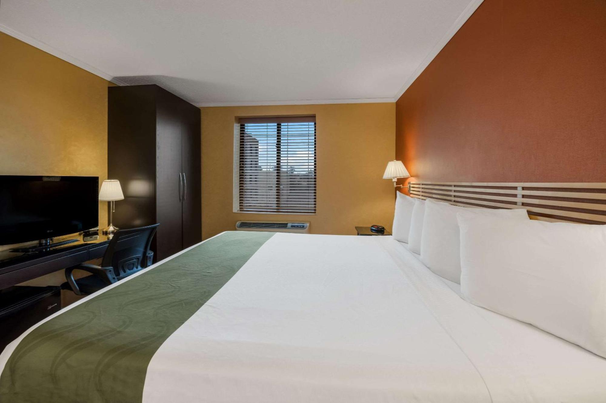 Quality Jfk Airport Rockaway Blvd 2*