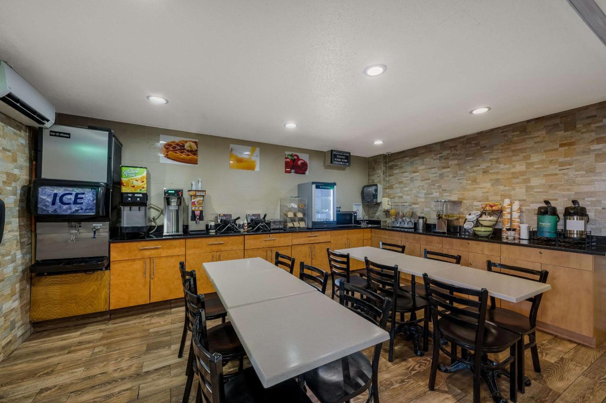Quality Jfk Airport Rockaway Blvd Hotel New York