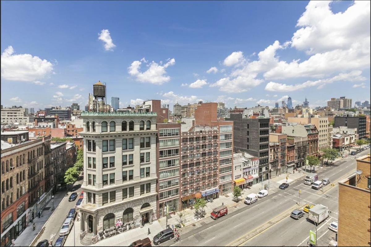 Stunning Nyc Views! Free Gym! Doorman! Terrace! New York