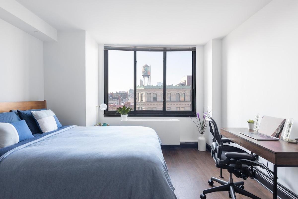 Apartment Stunning Nyc Views! Free Gym! Doorman! Terrace!