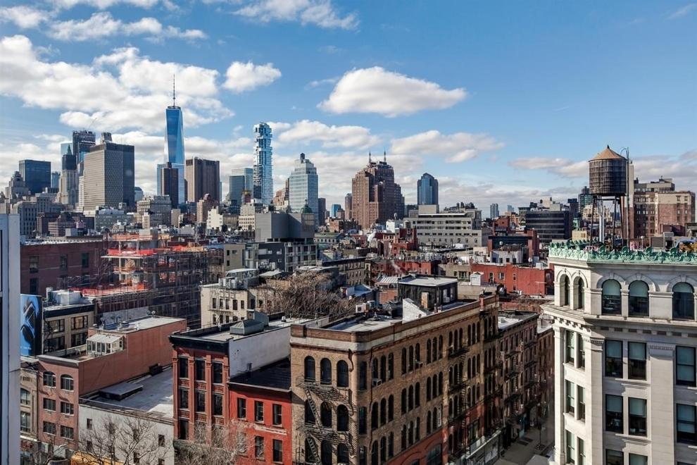 Apartment Stunning Nyc Views! Free Gym! Doorman! Terrace!