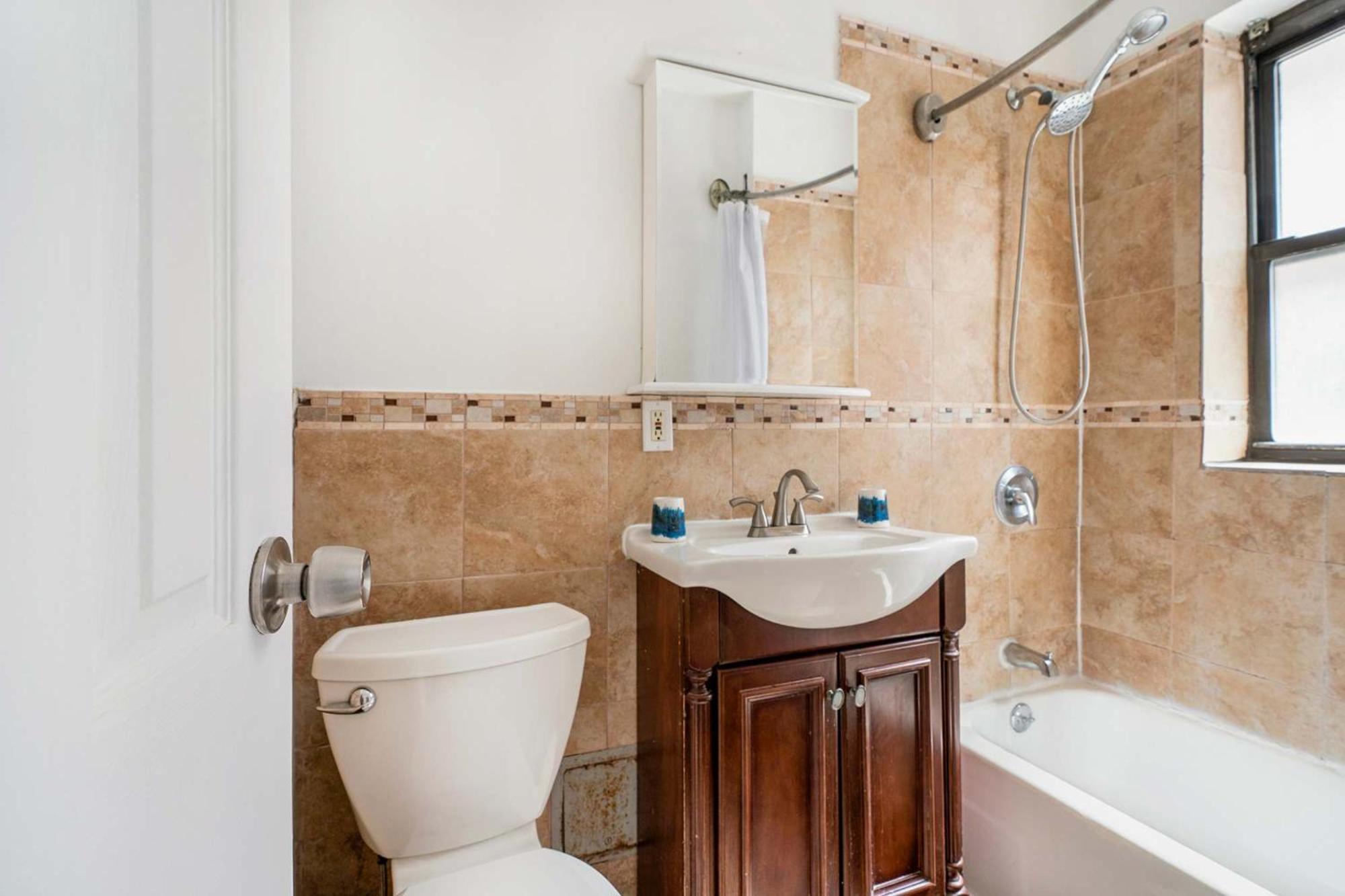 428-2e Newly Furnished 2br Apartment New York