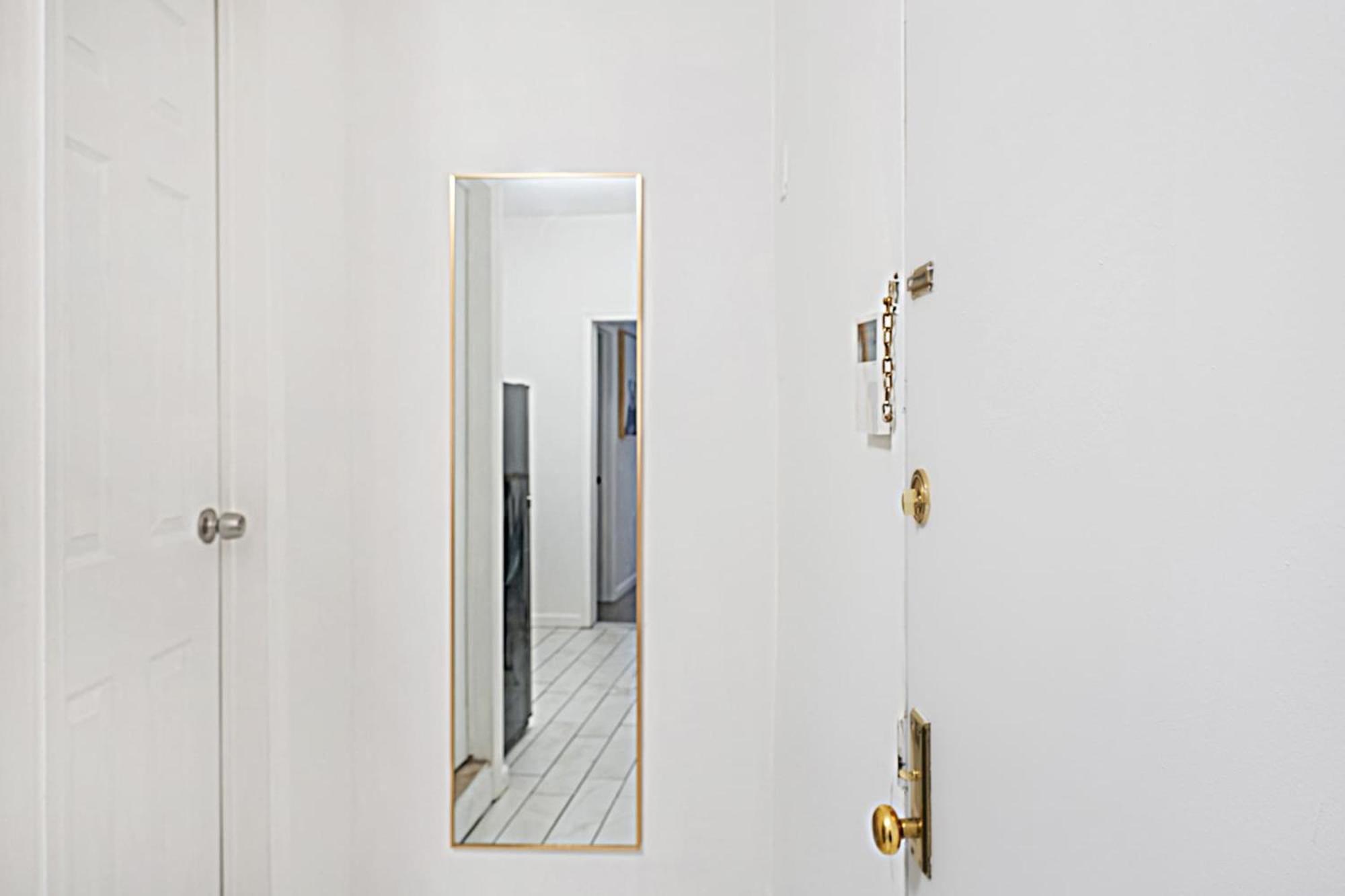428-2e Newly Furnished 2br Apartment