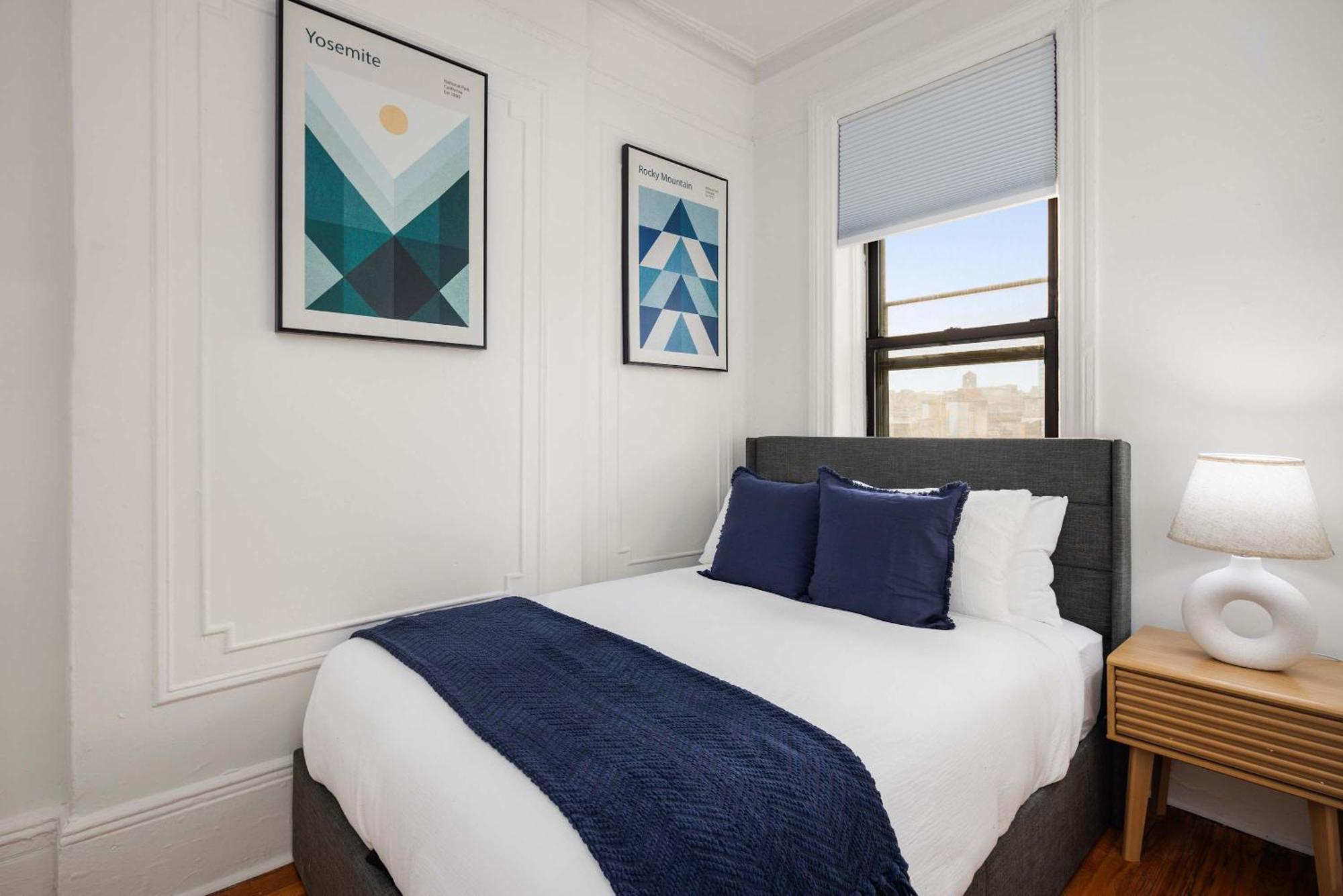 Timeless Charm Rustic 2br Hideaway In Nyc *