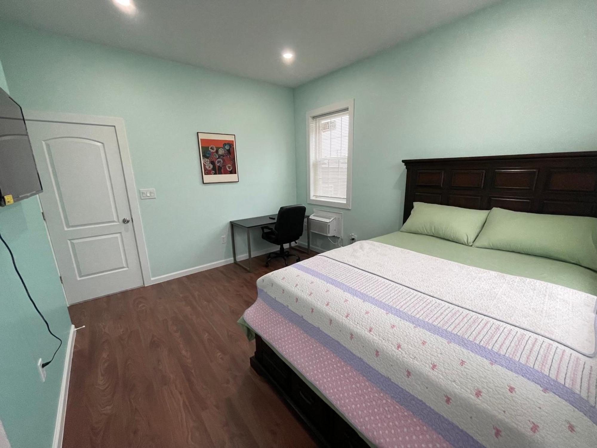 Luxury Private In Queens -30 Min To Manhattan * New York