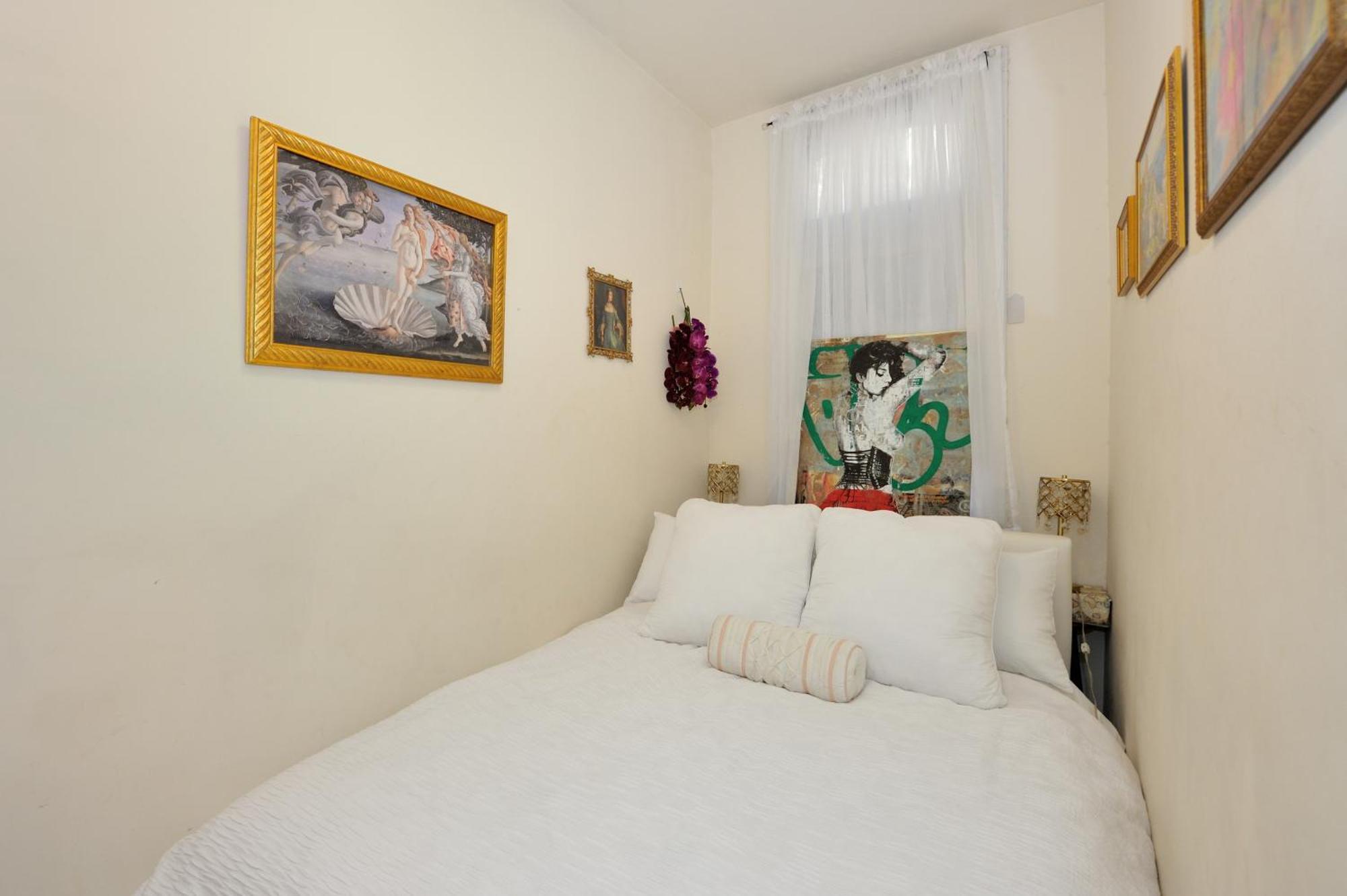Apartment 1 Bedroom1bath Furnished In Midtown East New York