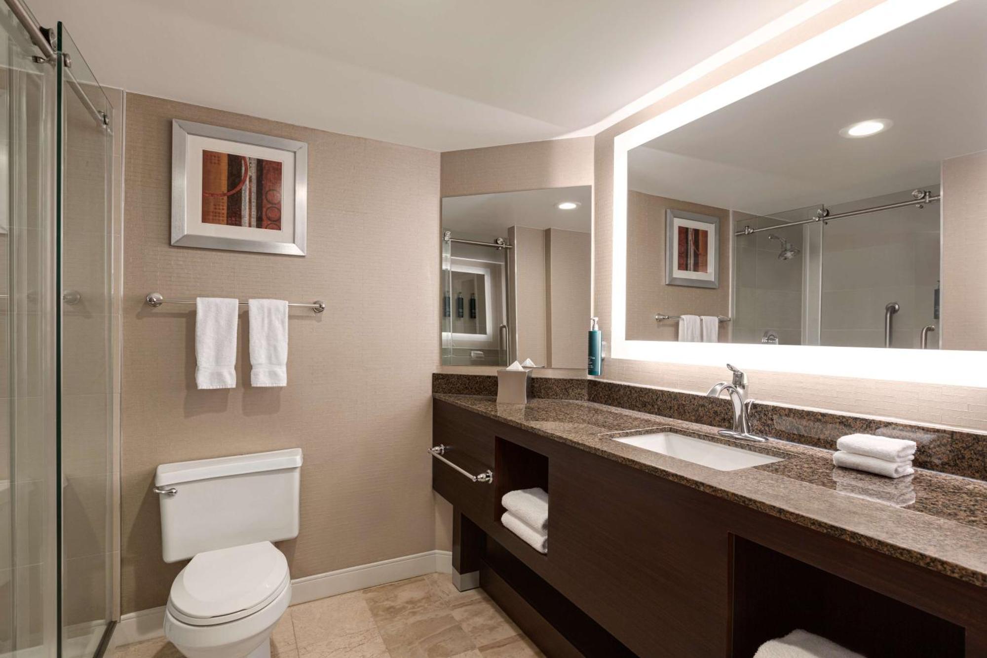 Laguardia Plaza 3* New York