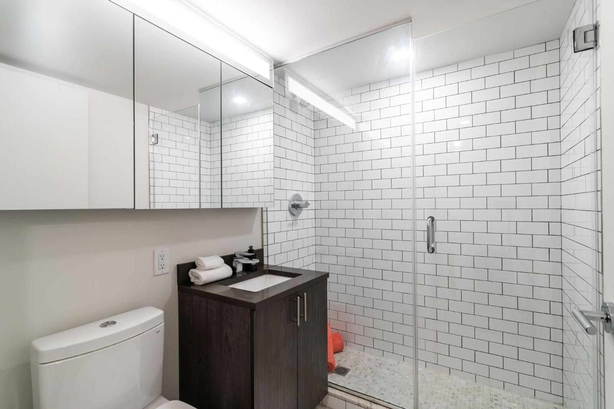 Lower East Side Gem 3br Near Williamsburg Bridge Apartment