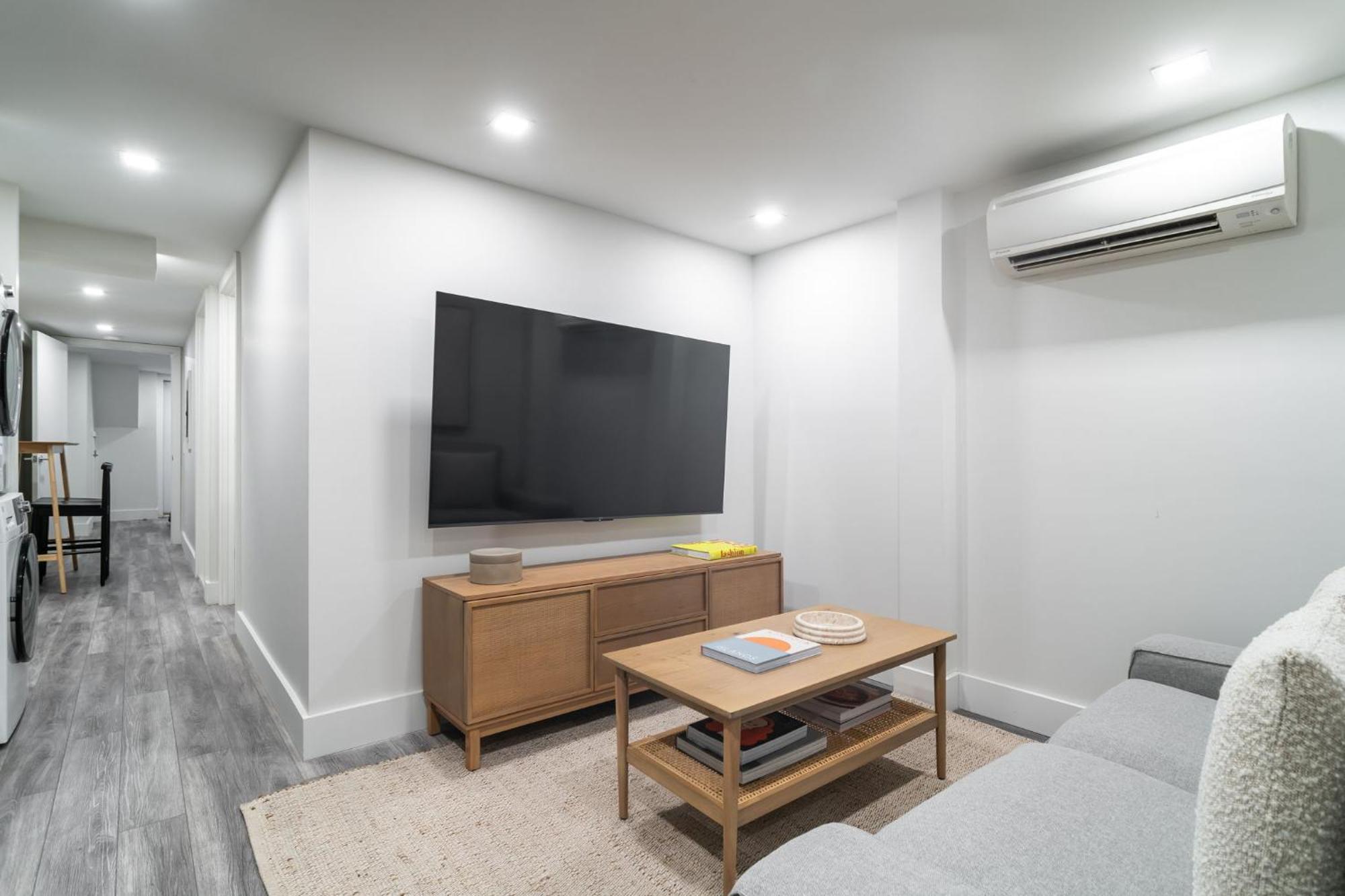 Lower East Side Gem 3br Near Williamsburg Bridge Apartment *