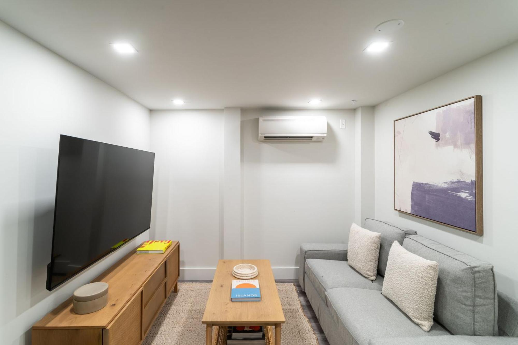 Apartment Lower East Side Gem 3br Near Williamsburg Bridge *
