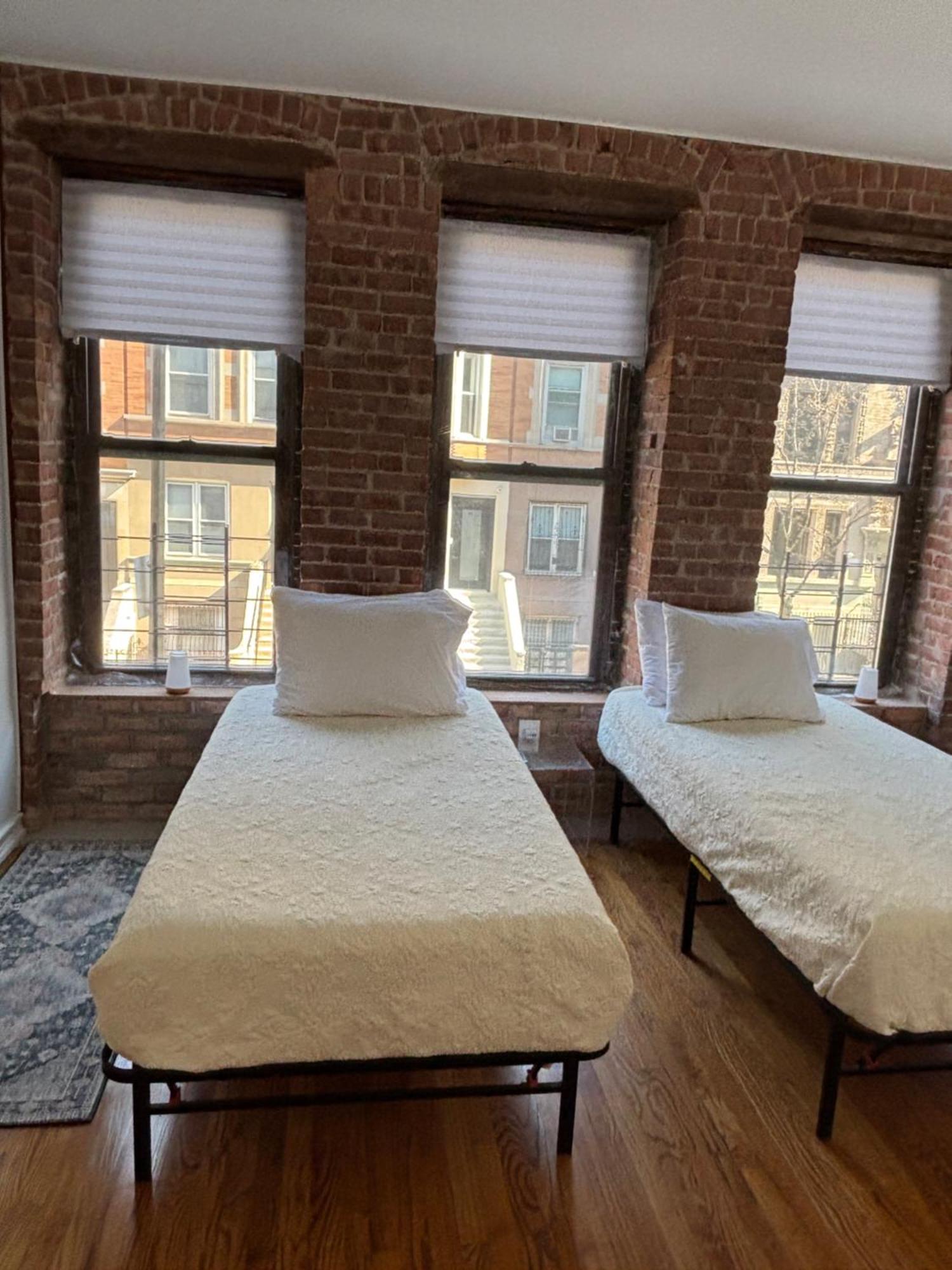Harlem House Guest house *