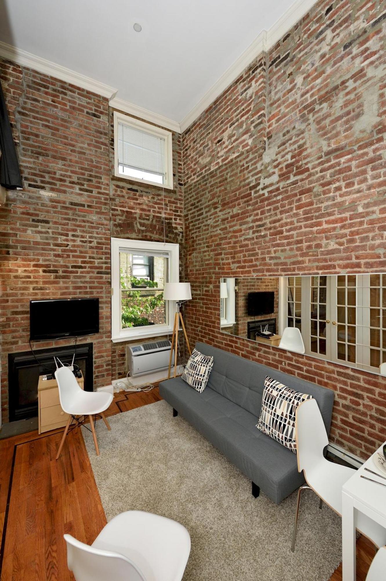 Apartment Charming 3-bedroom In Midtown West *