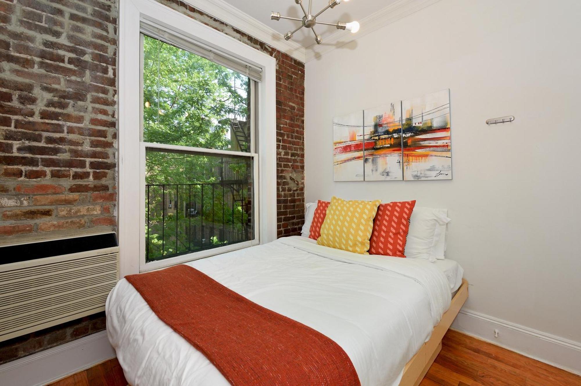 Charming 3-bedroom In Midtown West New York