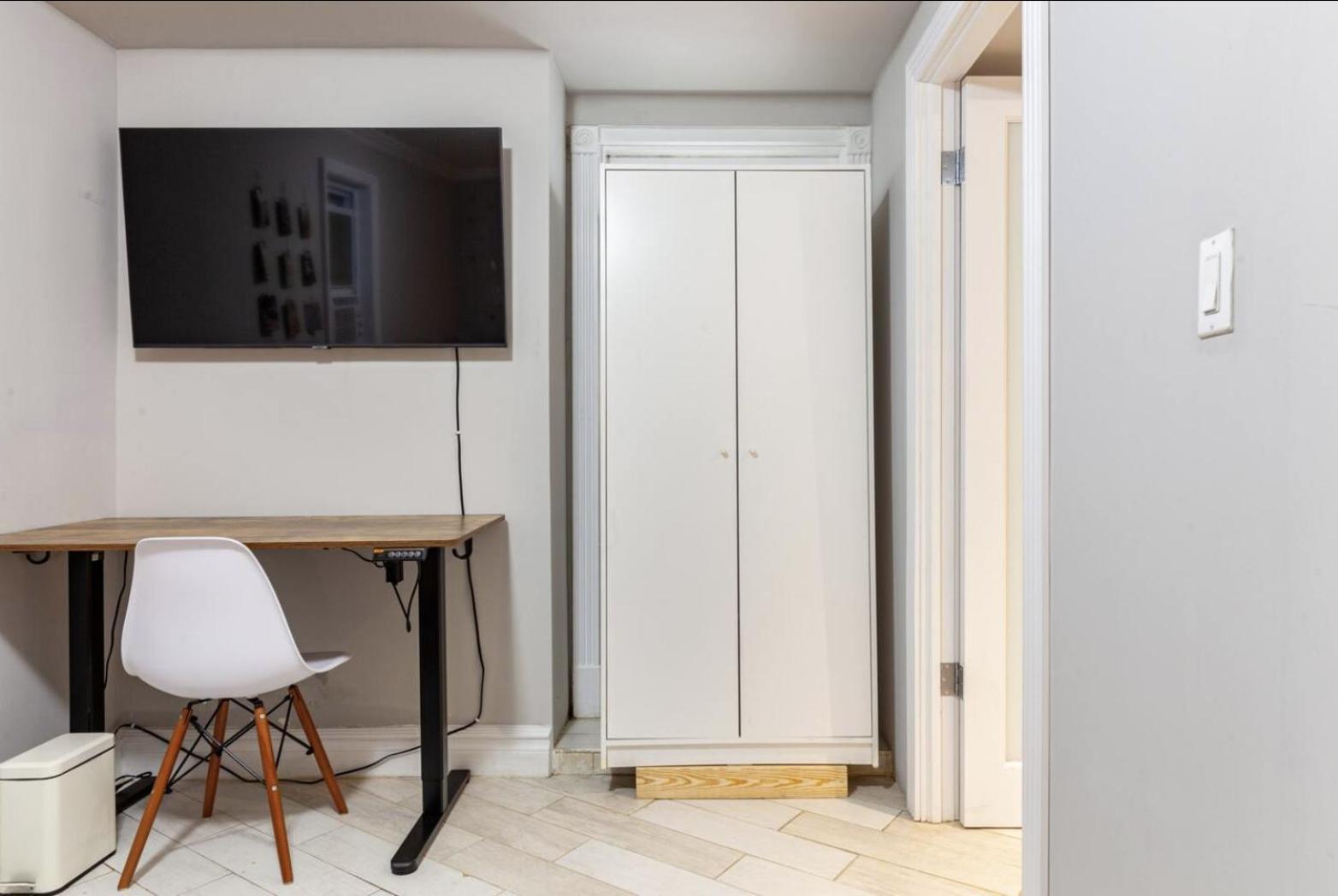 Guest house Lovely At 3 Bedroom At The Heart Of East Village