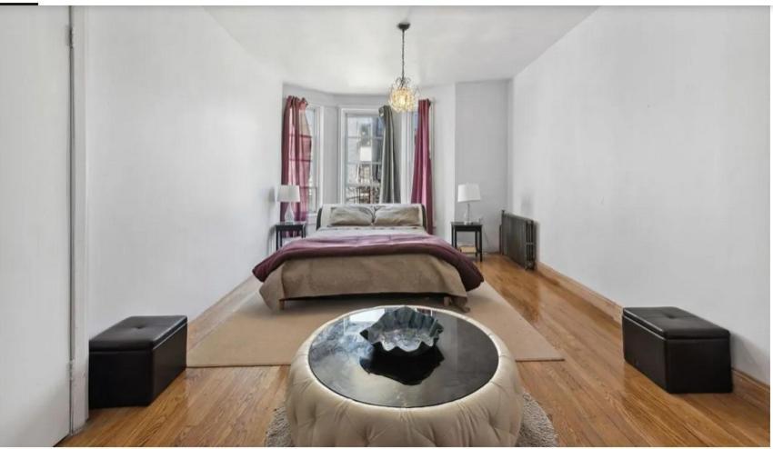 Funky Sky Box Apartment New York