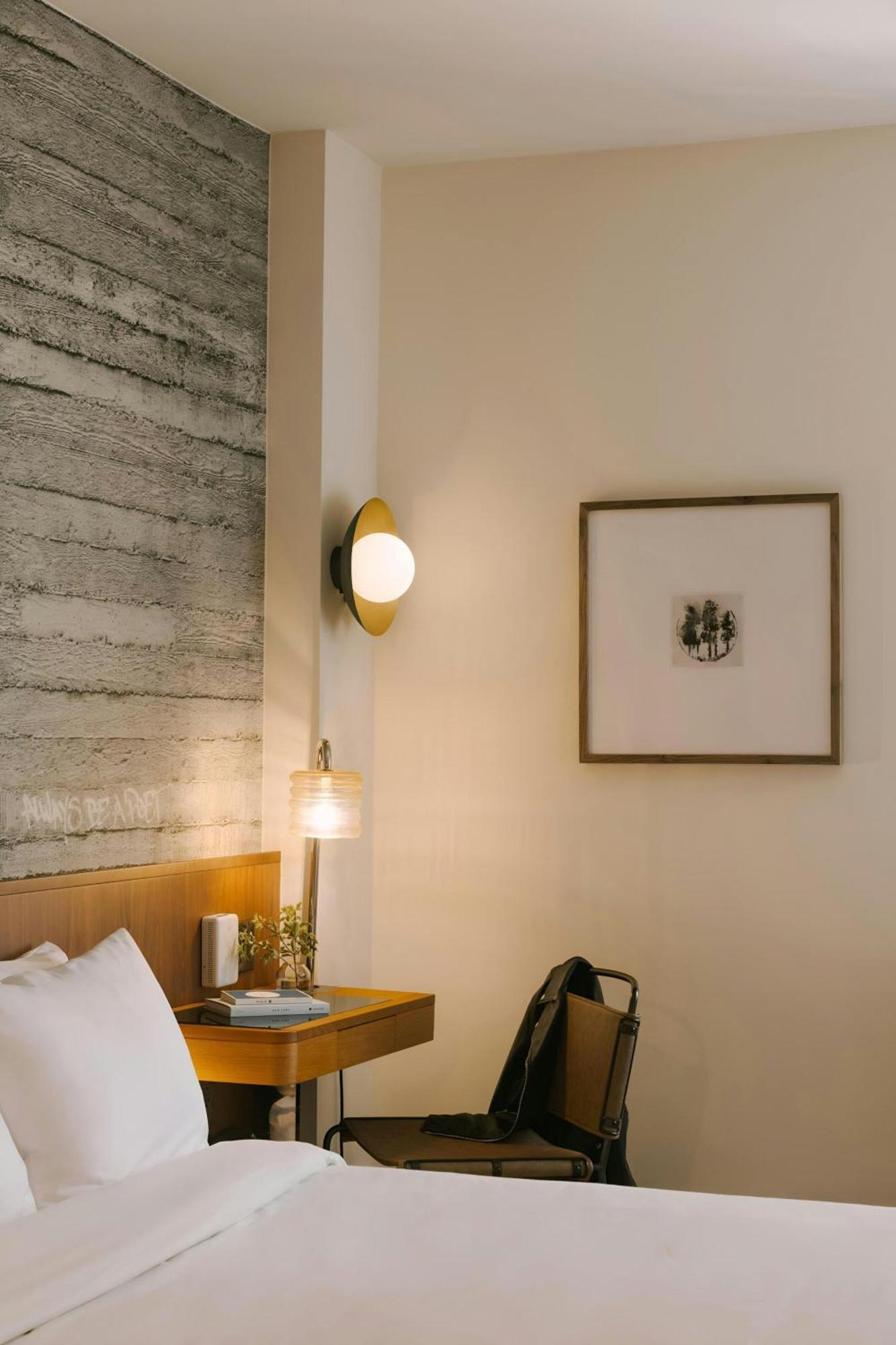 Henri On 24 Hotel Chelsea, Sonder By Marriott Bonvoy New York
