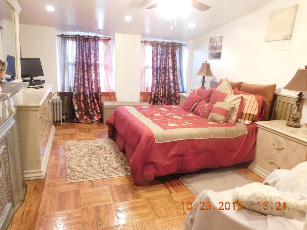 Debbie's Place * New York
