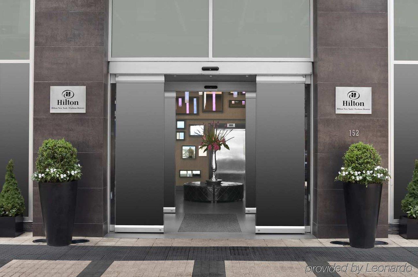 Hotel Hilton Fashion District 4*