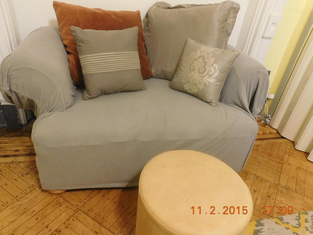 Debbie's Place Apartment *