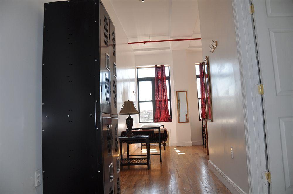 Ny Moore Hostel