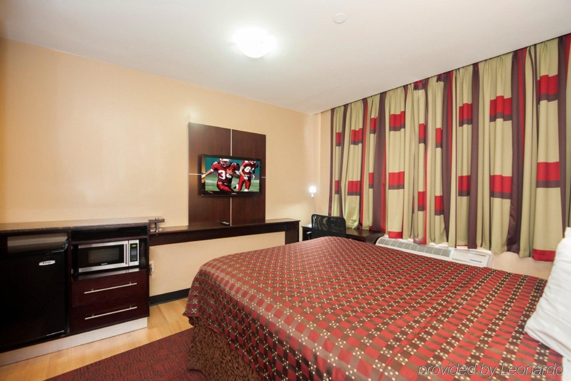 Super Hotel 2*