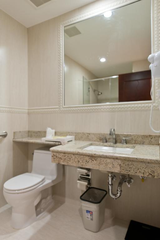Asiatic - Flushing