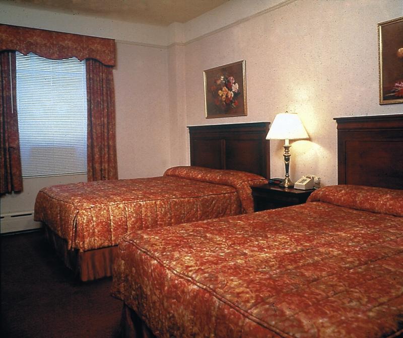 Newton Hotel