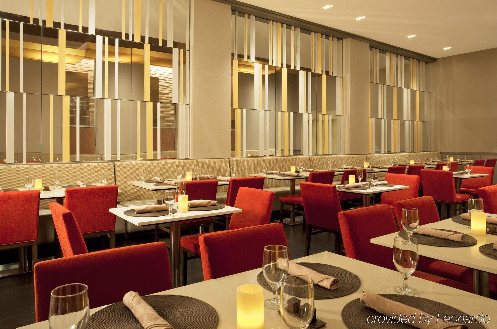 Sheraton Tribeca 4*