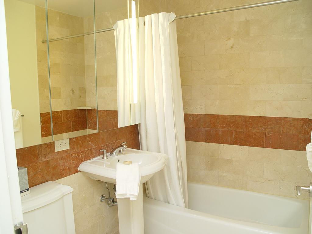 54th Street Suites At Times Square *