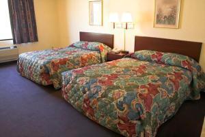 Best Western Queens Court 3*