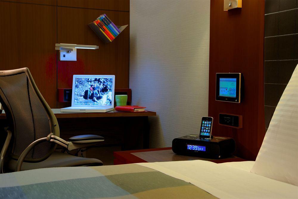 Club Quarters Times Square, Hotel