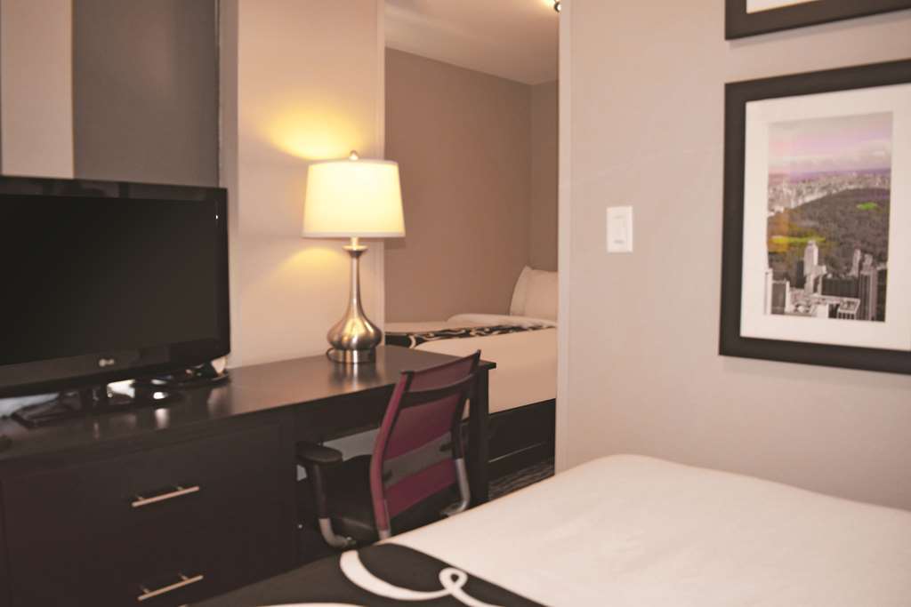 La Quinta By Wyndham City Central Park 3*
