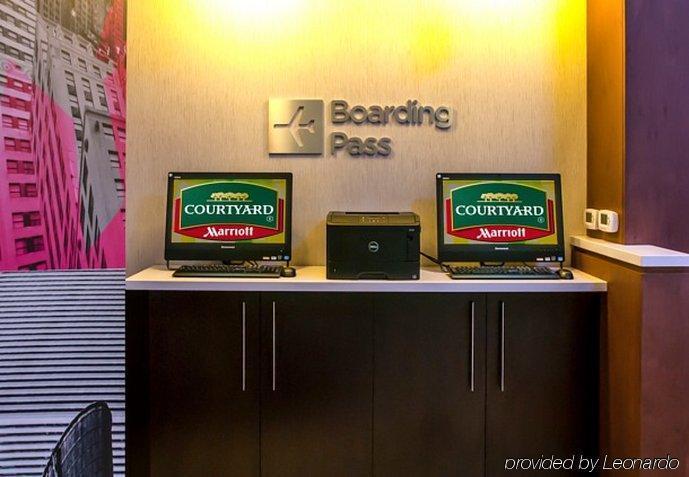 Courtyard By Marriott Times Square West Hotel 3*