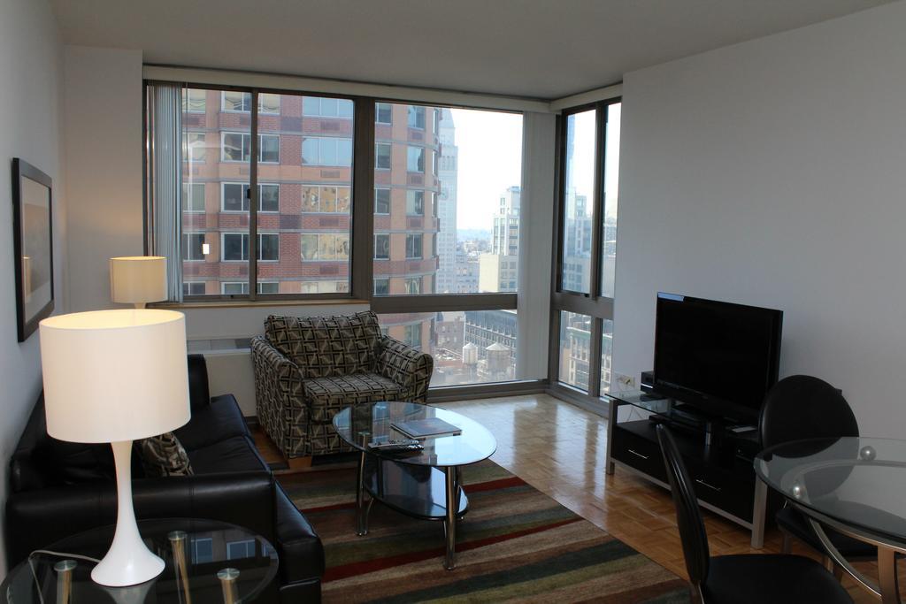 Chelsea Sixth Avenue Apartment *