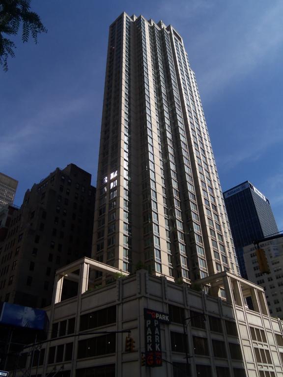 54th Street Suites At Times Square Apartment *