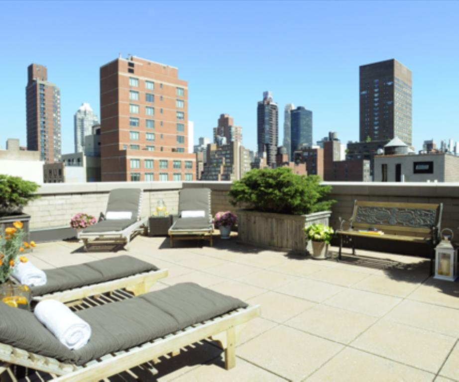 Global Luxury At Bridge Tower Place *