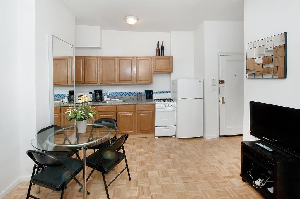 Apartment Mid Town East 28th Street Next To Times Square New York