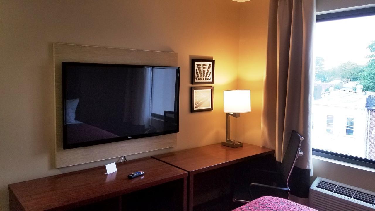 Days By Wyndham Brooklyn Marine Park 3*