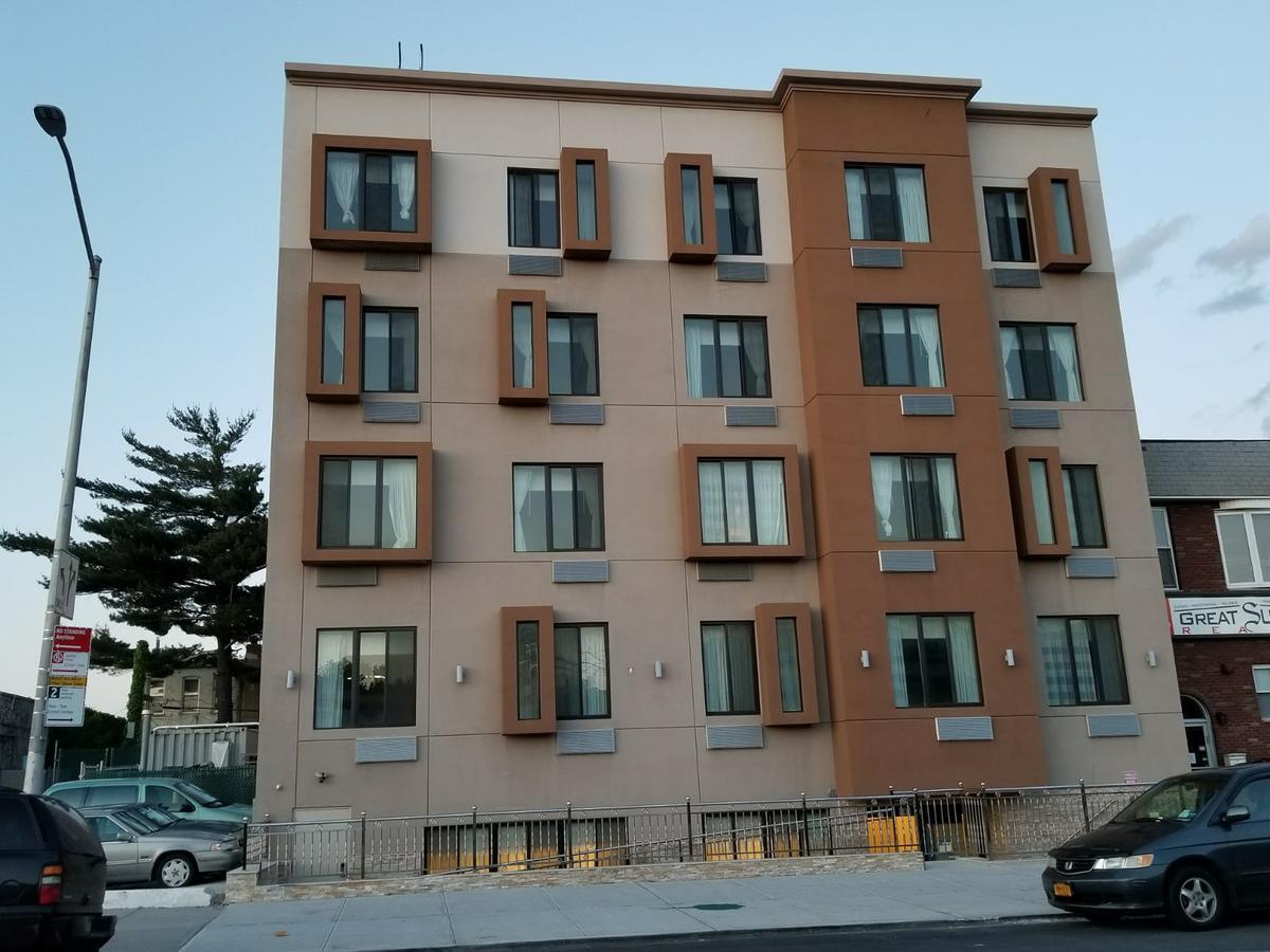 Hillside Hotel 2*