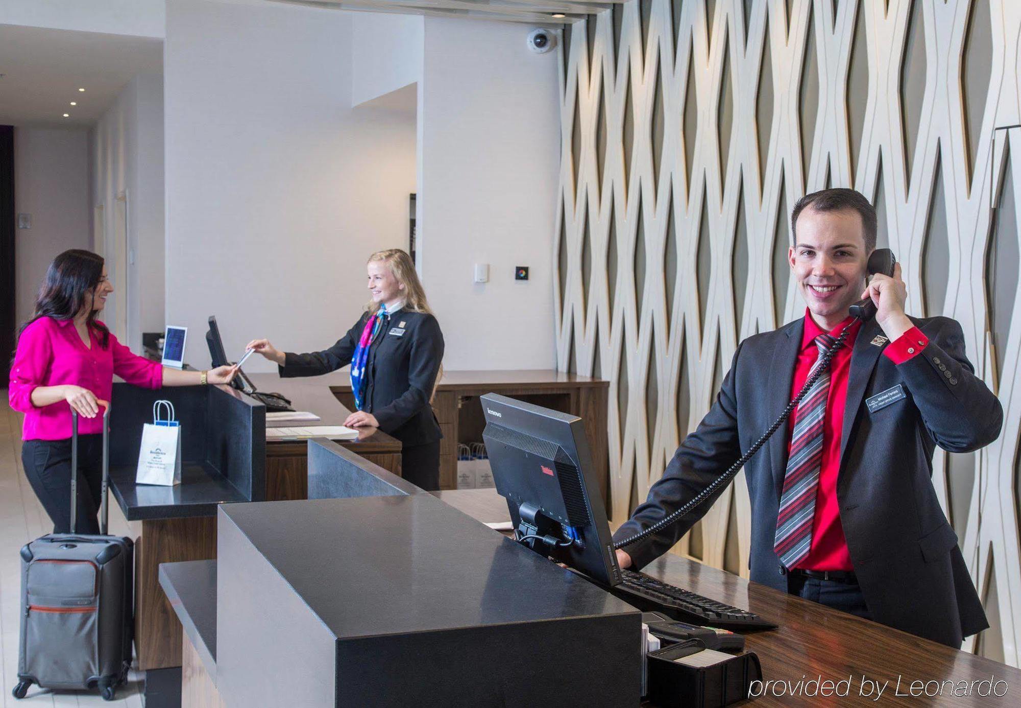 Hotel By Marriott The Bronx At Metro Center Atrium New York