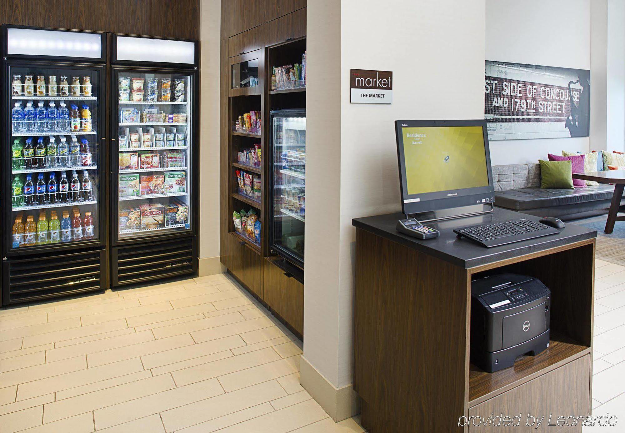 By Marriott The Bronx At Metro Center Atrium Hotel New York