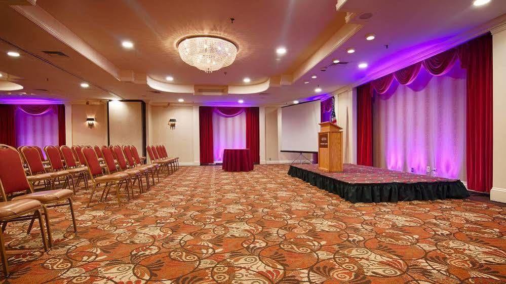 Adria And Conference Center Hotel 3*