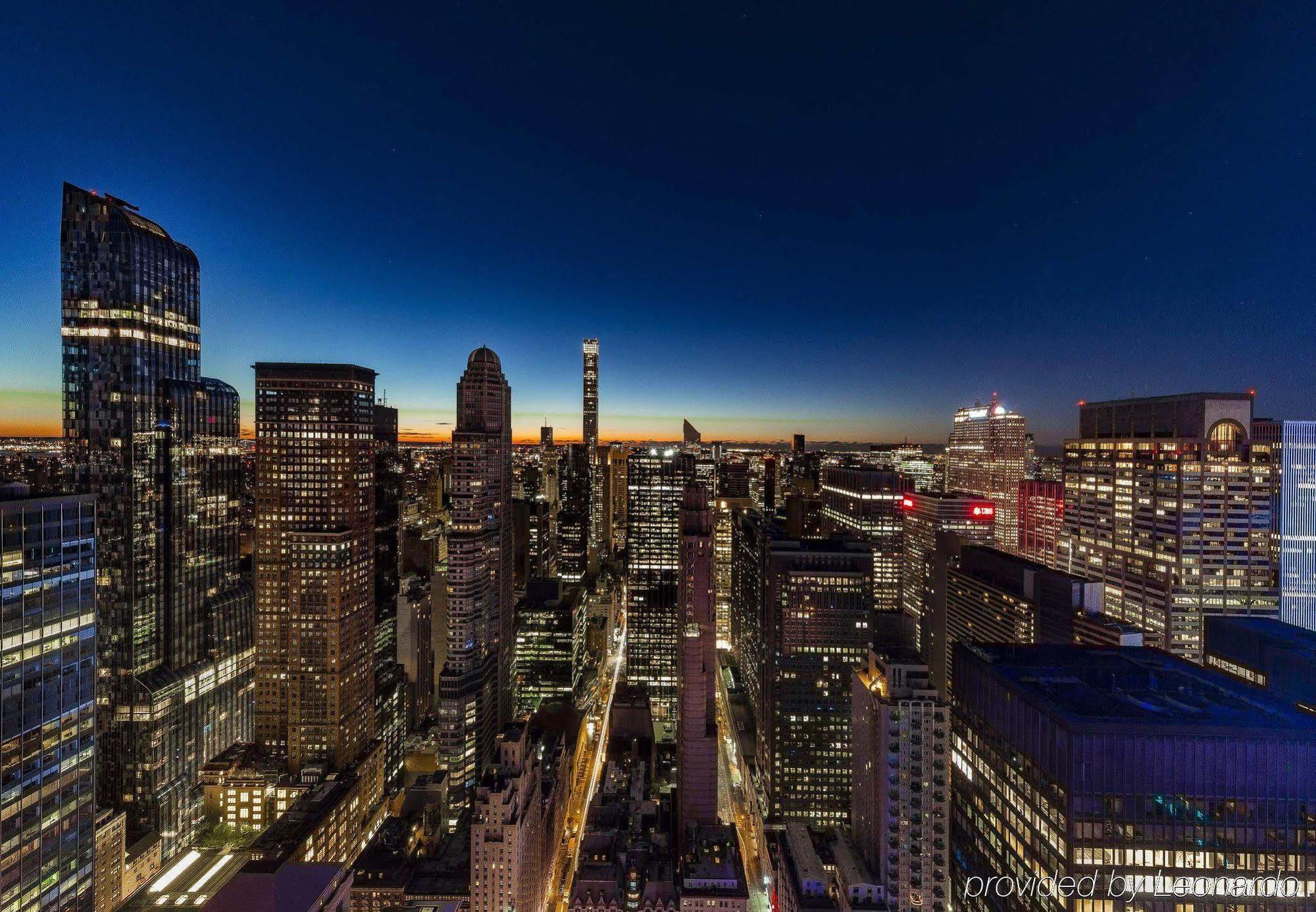 By Marriott Manhattan/central Park 4*