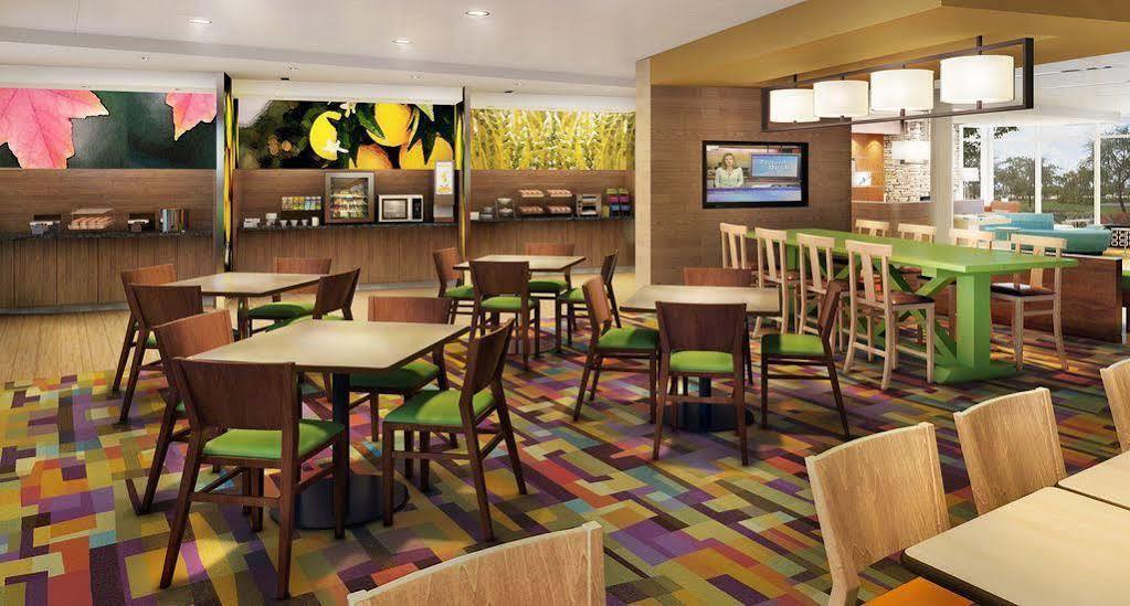 Courtyard By Marriott World Trade Center Area 3*